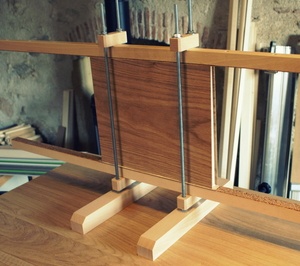 Presse à plaquer les chants