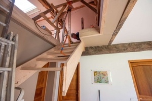 Escalier quart tournant châtaigner