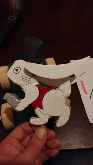 Lapin en bois à tirer pour enfant