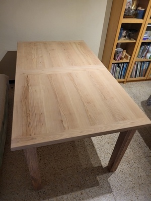 TABLE DE SALLE A MANGER EXTENSIBLE