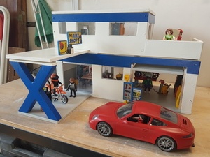 Garage motos pour Playmobils