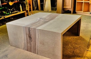 Table basse bi-matière