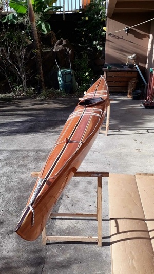 Fabrication d'un kayak de mer en strip planking