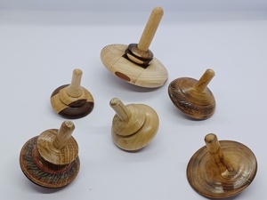 Petite série de toupies