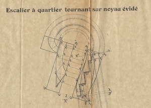 Escalier à quartier tournant sur noyau évidé