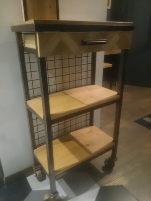 Desserte industrielle + boite mouchoir