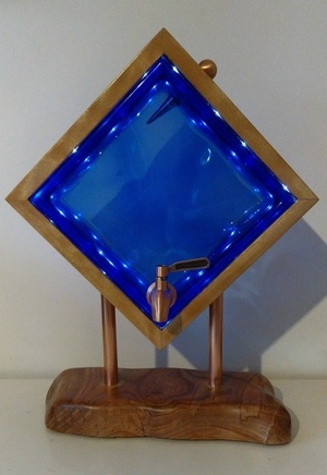 Distributeur de boissons lumineux