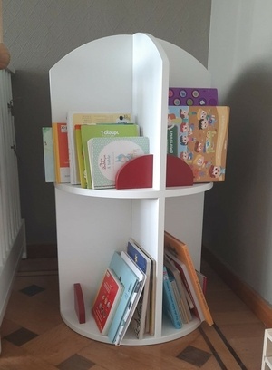 Bibliothèque pour enfant.