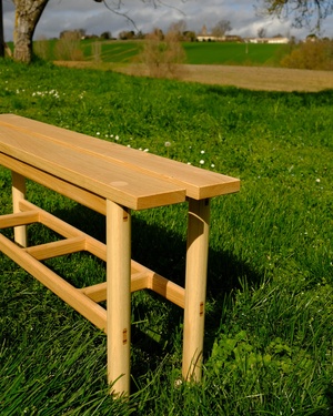 Banc en châtaignier