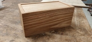 Petite boîte de type plumier