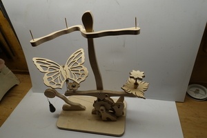 L'envol du papillon, automate type horloge!