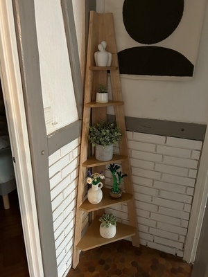 Etagère triangle