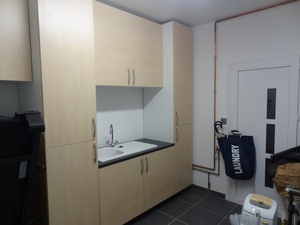 Petite buanderie en mélaminé