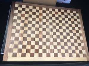 Planche à découper damier