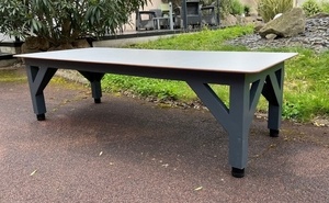 Table basse de jardin - plateau Trespa HPL