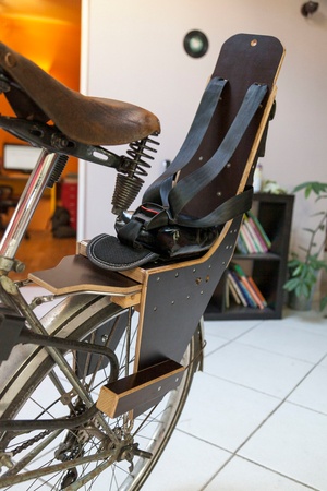 Porte-bagage vélo avec modules chaise enfant et caisse