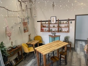 Tablette en cerisier pour atelier d une amie