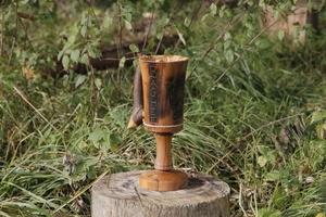 Chope à pied en hêtre