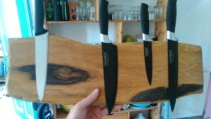 Porte couteaux magnétique