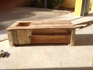 Table basse sur roulette