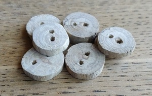 Boutons à deux trous