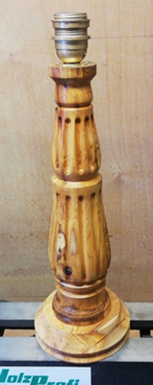 Pied de lampe cannelé