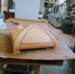 Introduction à l'arrêtier cintré