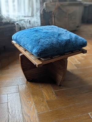 The Stool - George Nakashima