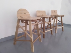 Chaises collaboratives en bois de récup'