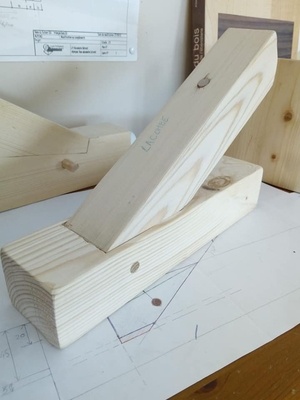 Assemblage embrèvement tenon mortaise