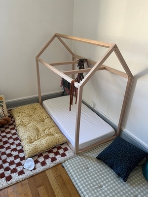 Lit cabane type « Montessori »