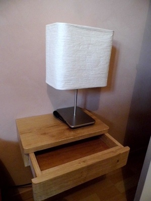 Table de chevet en chêne