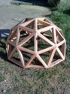 Maquette dôme géodésique