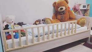 Barrière lit enfant