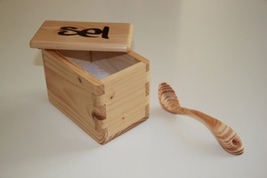 Boite à sel et sa cuillère