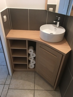 Petite encoignure pour le petit coin