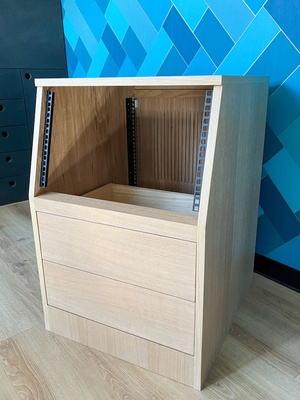 Rack 19" Studio en latté chêne