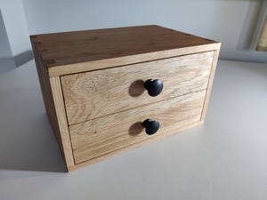 Boite à 2 tiroirs en chêne et érable