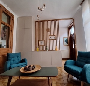 Agencement séparant 2 pièces