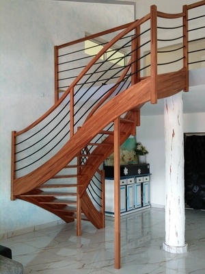 Escalier 2 quart tournant