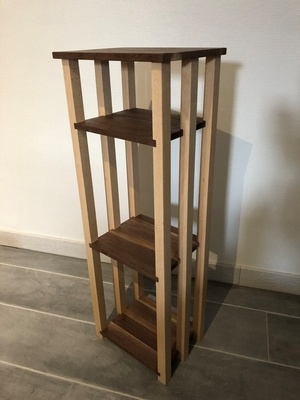 Sellette en noyer US et hêtre