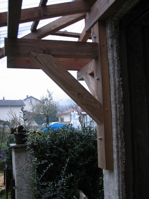 Bon c'est pas vraiment un meuble, mais c'est fait l'ancienne...