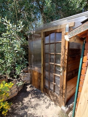 La cabane au fond du jardin...