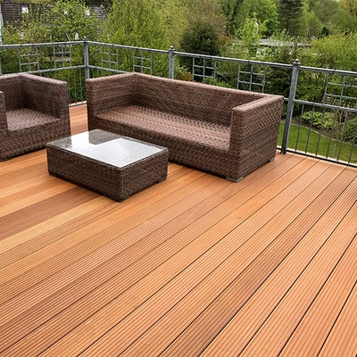 Terrasse en bois exotique