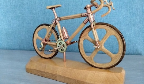 Figurine Miniature Trophy, Coursier à Vélo, Monde Civil, échelle 1:32, Plomb Peint