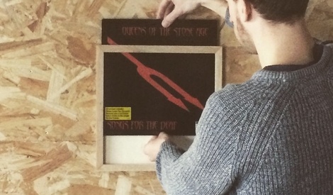 Cadre ROUGE pour disque vinyle 33 TOURS : Rock On Wall