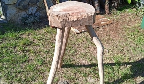 Tabouret par Xylophage sur L'Air du Bois