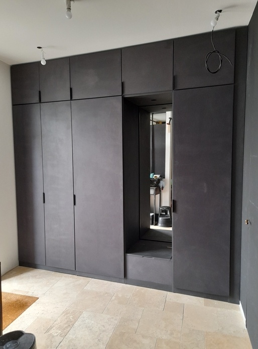 Un dressing tout noir