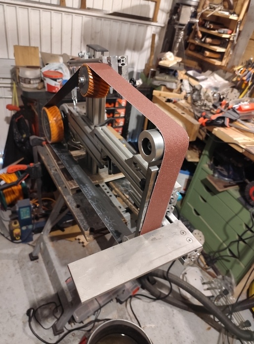 Ponceuse à bande / Backstand