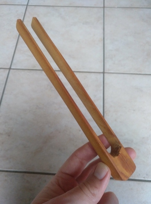 Pince à grille-pain